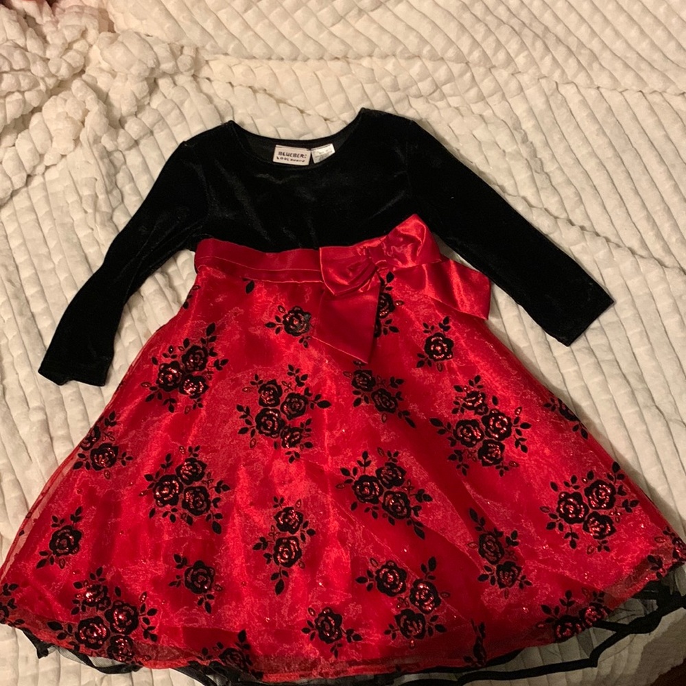 Holiday dress